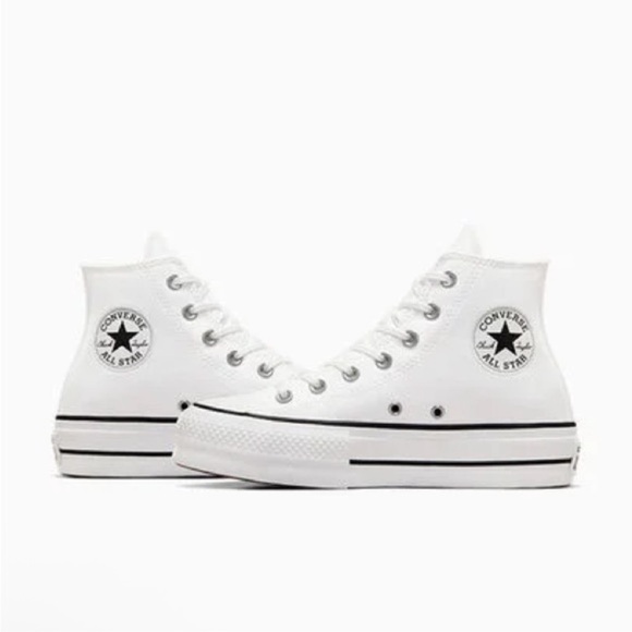 Converse Shoes - Converse Chuck Taylor All Star Lift Platform High Top women’s 9 nib